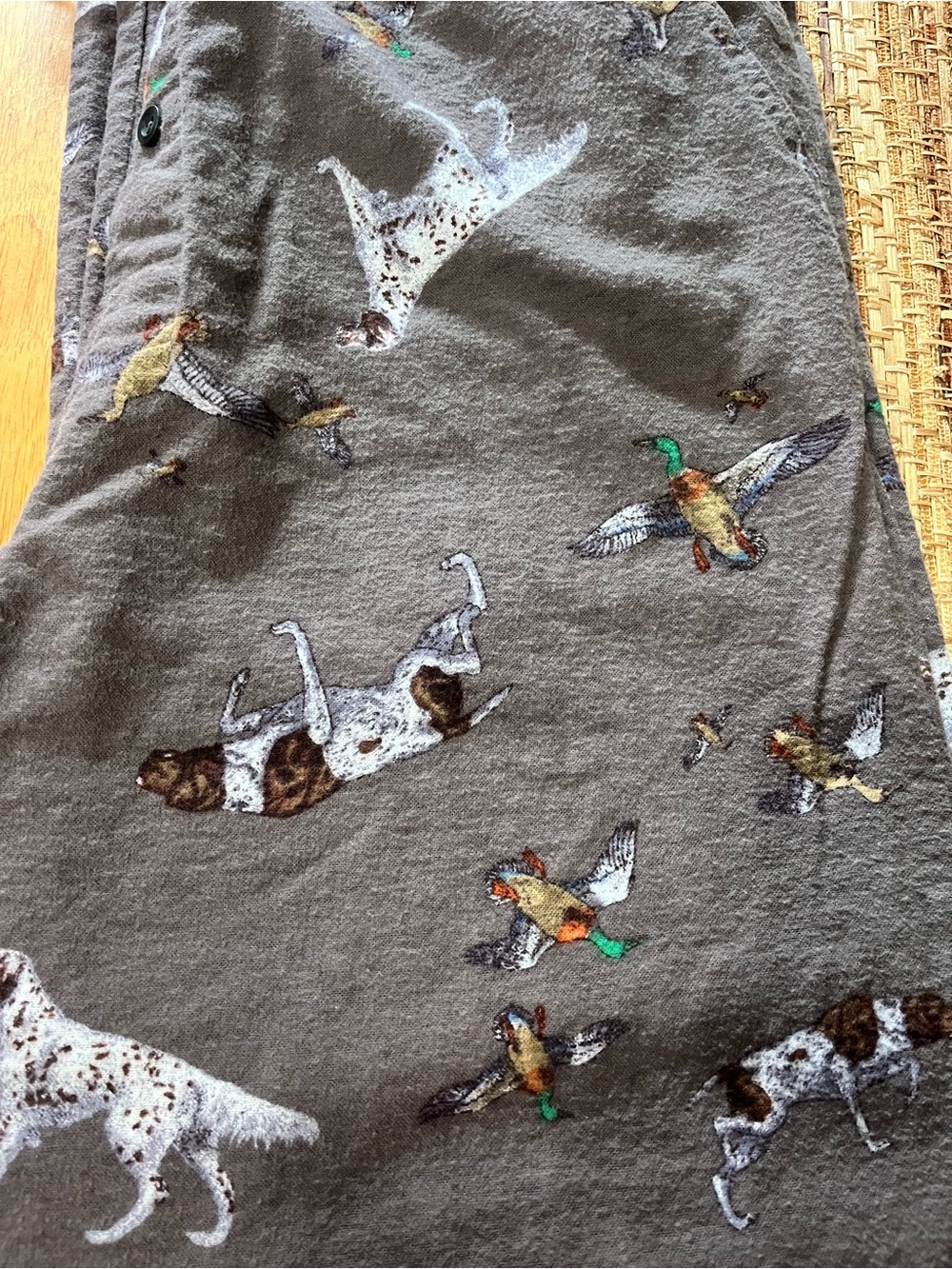 Blue Mountain Men’s Gray Printed Drawstring Joggers
